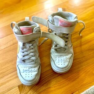 Nike high top sneakers boys size 4 pink and yellow